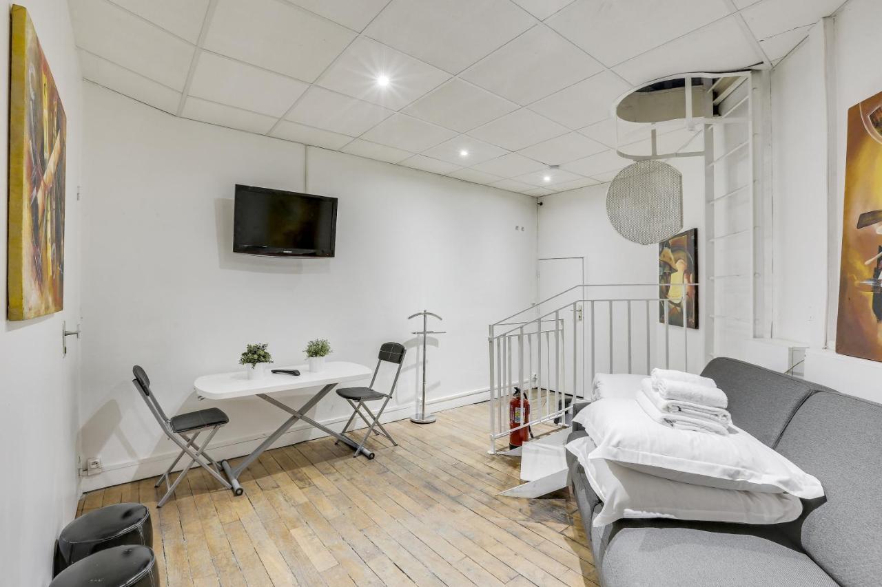 Triplex In Boulevard De Magenta By Guestready Daire Paris Dış mekan fotoğraf